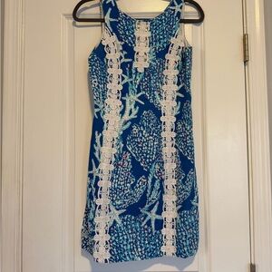 RARE 🐠🐟🐚🪼🌊Lilly Pulitzer Vibrant Blue and white Dress starfish